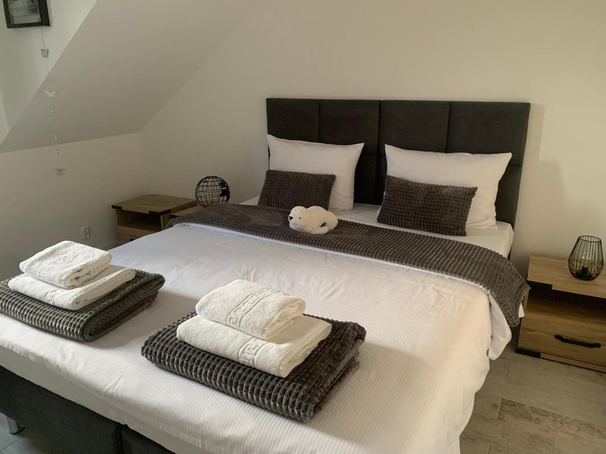 Apartament Maly Port-Ilawa - Jezioro - Plaza - Marina Priv - 5 Pokoi Vip - Czysto Na 10 Zewnętrze zdjęcie